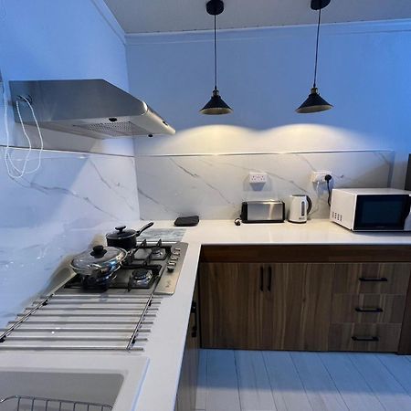 Ebrahim Flats - Grand Baie Beach Экстерьер фото